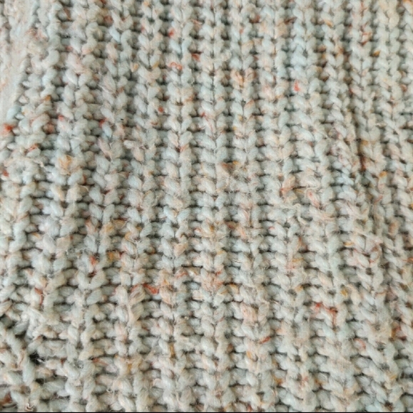 PointSur Chunky Ribbed Sweater - Picture 5 of 10